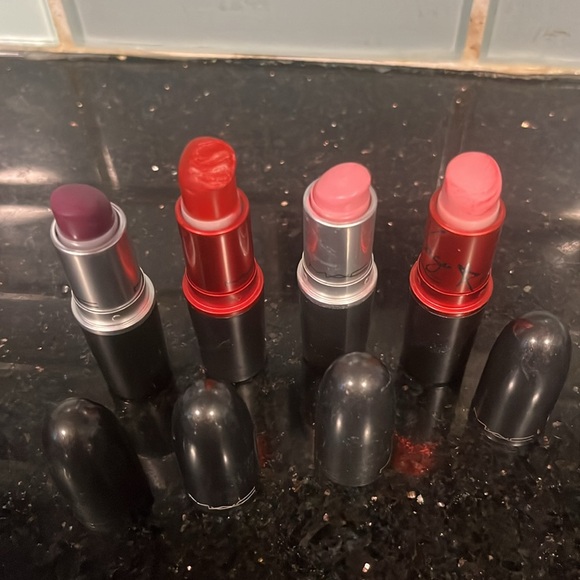 MAC Cosmetics used lipsticks. Colors are radiant. Colors are Pink Purple Red - Picture 3 of 7